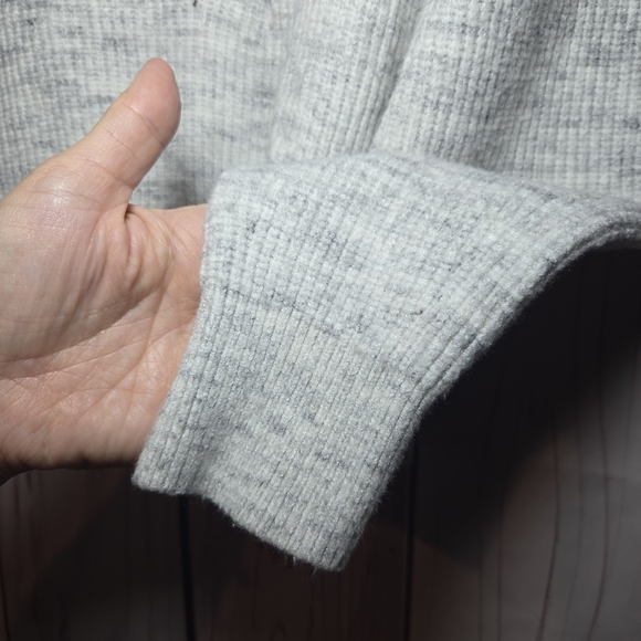 RD Style Light Gray Textured Zip-Up Sweater Size Large - Picture 5 of 8